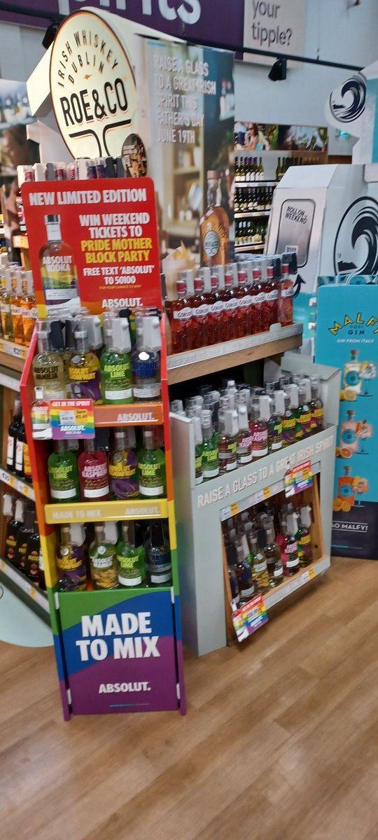 anirishway's tweet photo. Absolut pride month & Malfy gin promotions you simple have to enter some cracking prices 😎 text numbers are on the header boards (50100) #kildarevillage #Absolutpride #PrideMonth #Pride2022 #Malfy #gun #vodka #happyfriday https://t.co/698YIcts4D