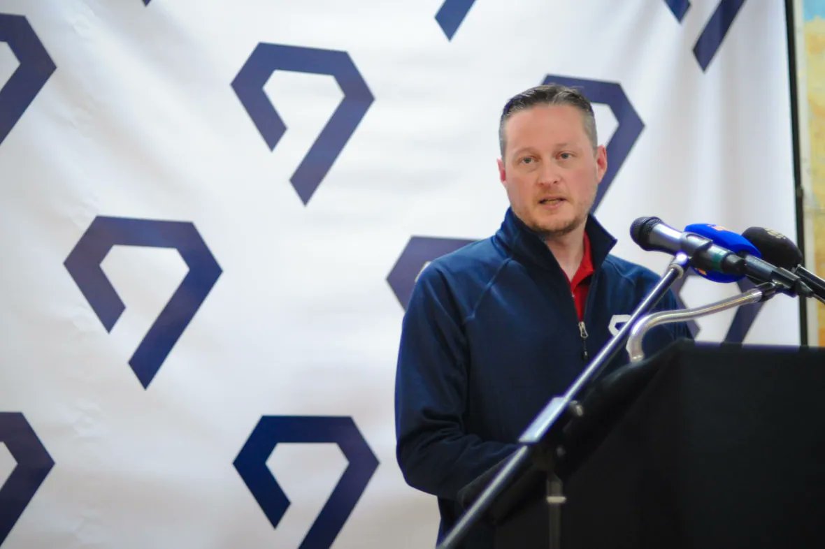 CBCNL's tweet photo. NEW | Stephenville airport could be on final approach to Dymond deal

By: @robantle and @TroyTurnerNL

https://t.co/CXrs5hKwHP #cbcnl https://t.co/ChVH5Bsgti