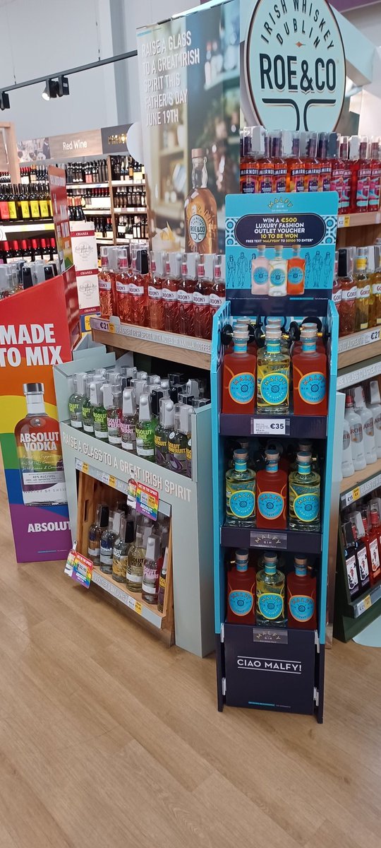 anirishway's tweet photo. Absolut pride month & Malfy gin promotions you simple have to enter some cracking prices 😎 text numbers are on the header boards (50100) #kildarevillage #Absolutpride #PrideMonth #Pride2022 #Malfy #gun #vodka #happyfriday https://t.co/698YIcts4D