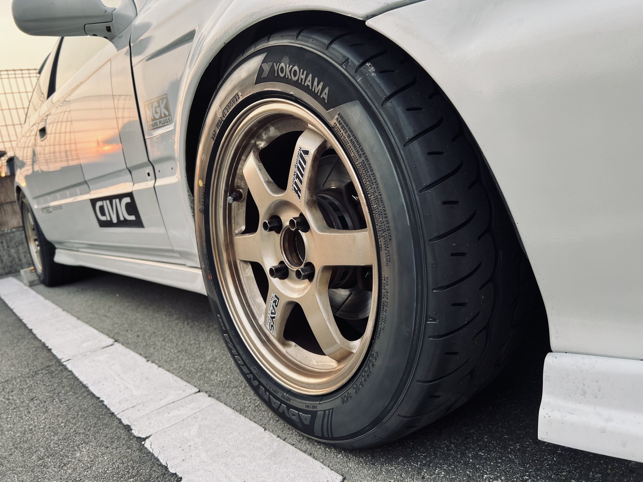 ADVAN NEOVA AD08 R 195 55 汚く R15 ＋ EK9 ホイール