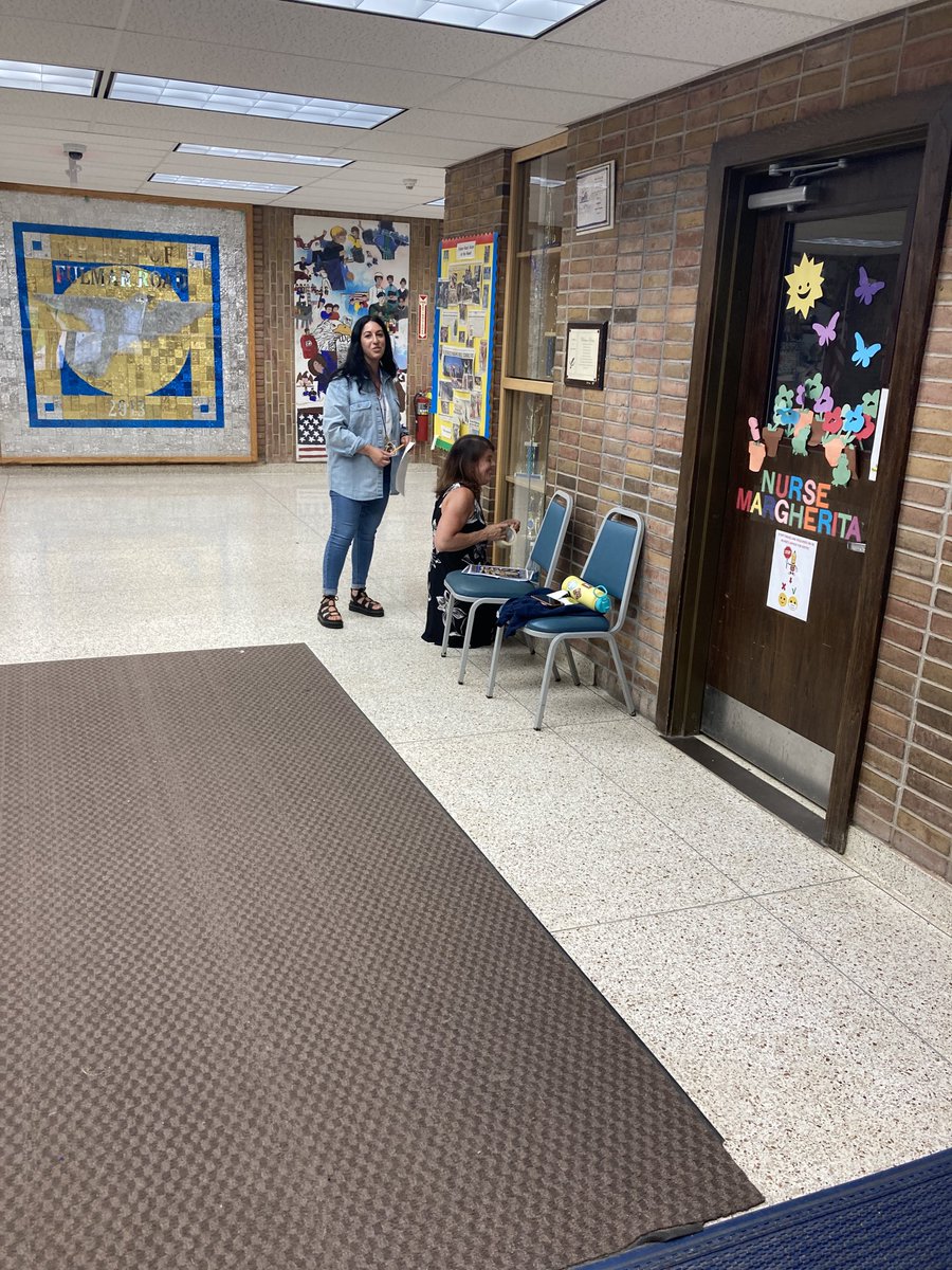 BlessingMahopac's tweet photo. Fulmar Road are you ready for Spirit Day???? The Spirit of Mystery Day is here!!! #firstclue #spiritday22 🤷🏻♀️ @FulmarsFinest @DreamitSTEAMit @staceyace21 https://t.co/nxrHHXNtqv