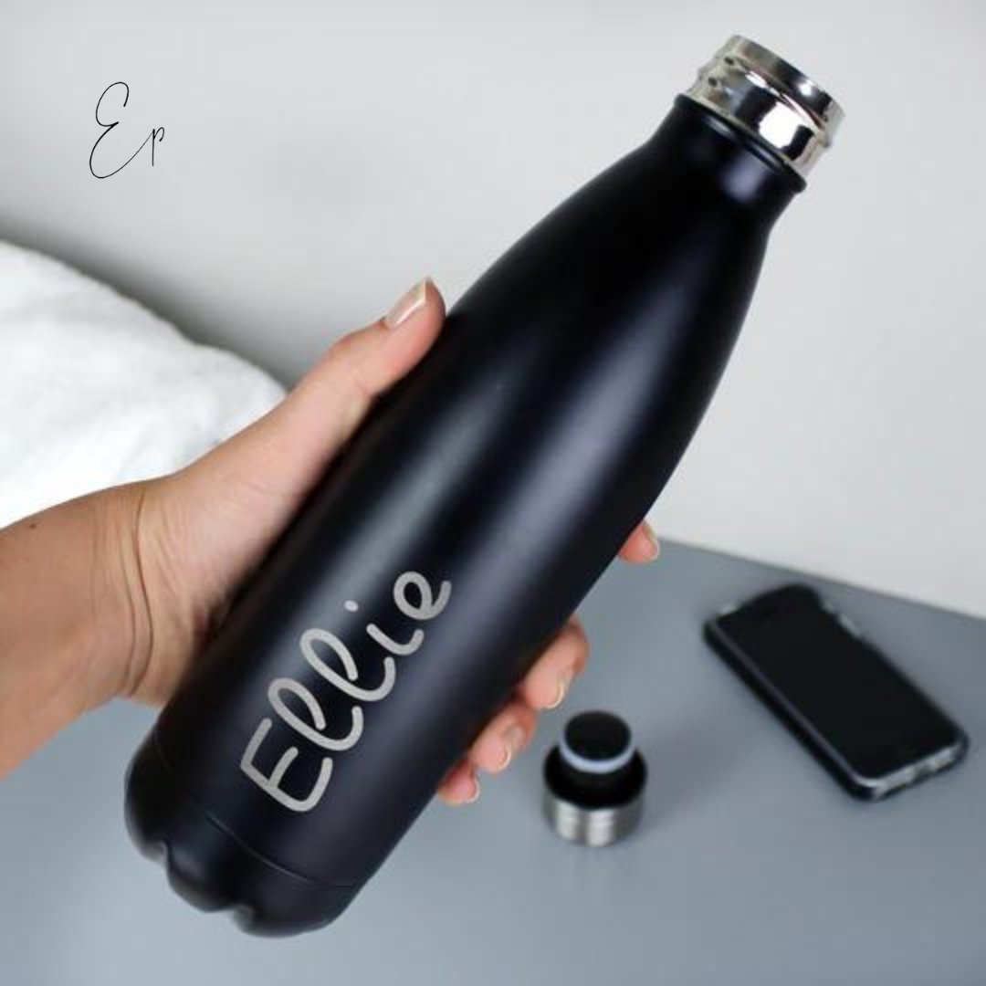 everythingperso's tweet photo. Stay hydrated on the go with our Personalised Black stainless steel 500ml double wall vacuum drinks bottle. Available in a selection of colours.

#personalisedgifts #shopping #loveisland #gifts #personalised #gifts #smallbusiness #smallgifts https://t.co/OLyTCBbJi5