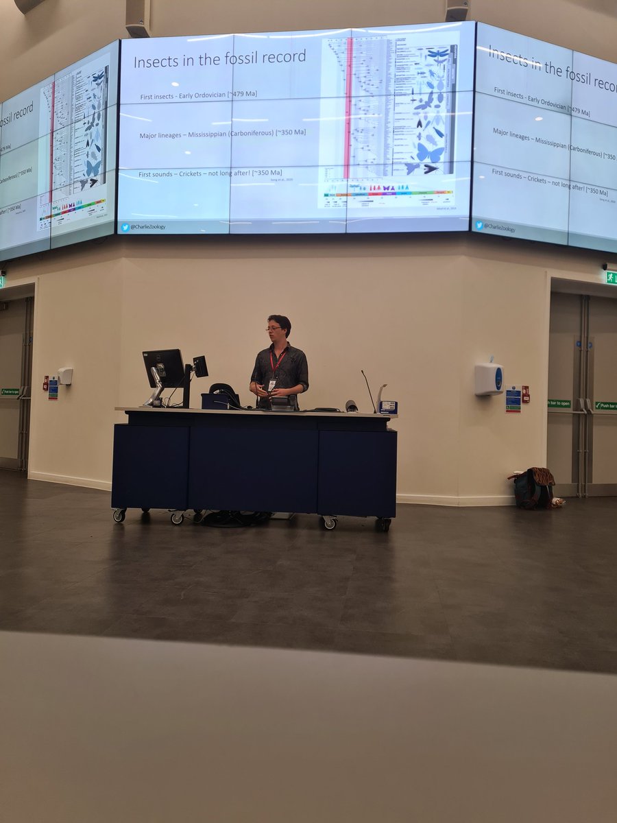 ProgPal2022's tweet image. What a week of palaeontology!  #progpal22