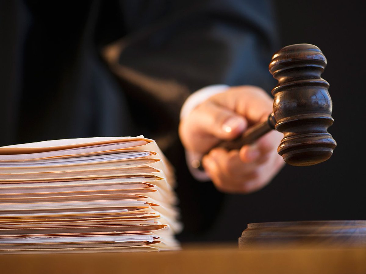 Have you ever wondered what steps take place as people move through the court system? Explore the different roles and how the trial process all work together to promote equal justice for all. ⚖️

No previous knowledge or experience required!

rise.mmu.ac.uk/activity/the-j…