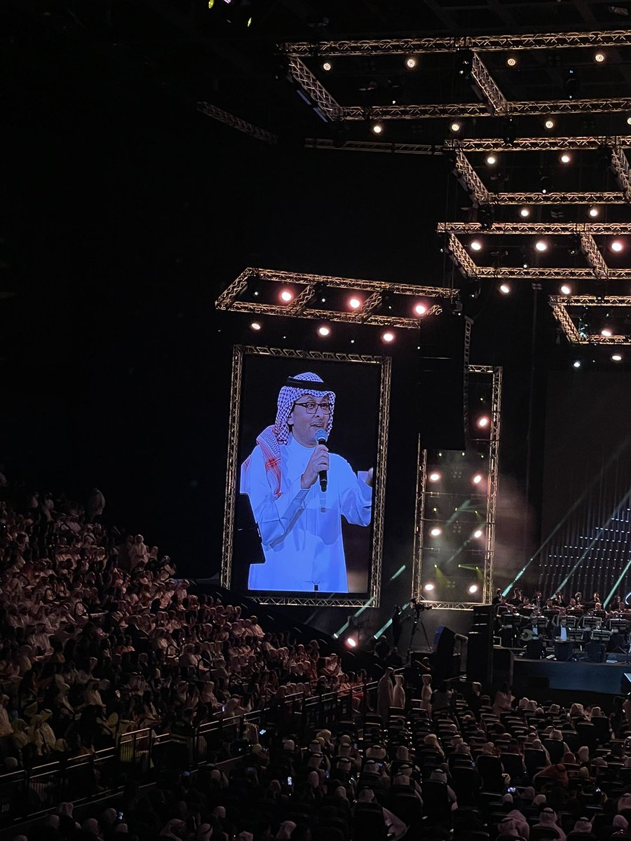 aldym__'s tweet photo. ليله استثنائيه و جميله جدا مع أمير الطرب 🤍
@RotanaLive @Abdulmajeed6531 
#عبدالمجيد_عبدالله_في_الكويت https://t.co/rXgzjHvPGE