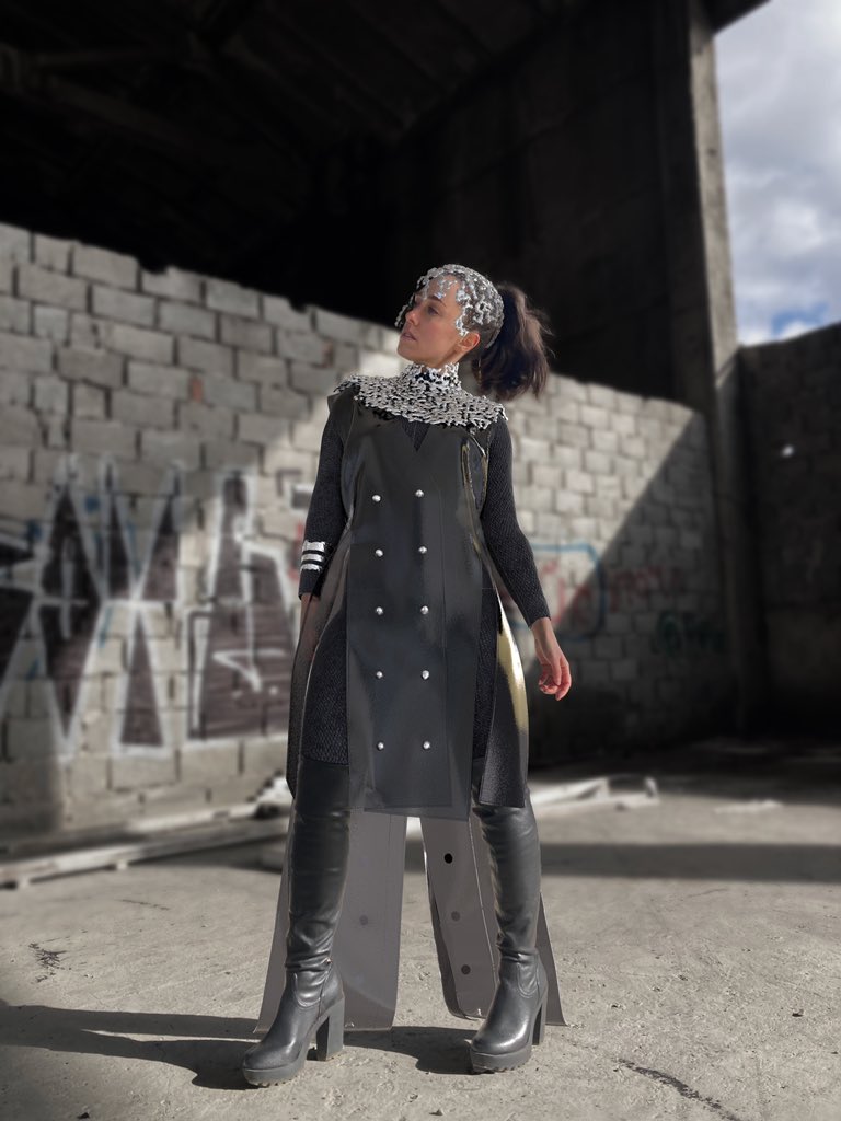 helen_do_clo's tweet photo. As promised, I show a #digitallook a la "Magneto" on myself π. it turned out funny, in the spirit of a costume for a movie) π
Although in fact the name of this outfit is "Mercury"β¦ https://t.co/nkVkPl60sX