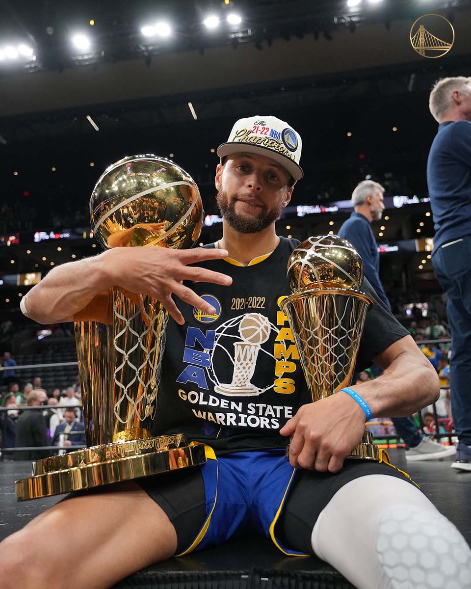warriors_bra's tweet photo. Bom dia, senhoras e senhores. Saiba que o planeta onde você mora é propriedade deste cara. #GoldBlooded https://t.co/0xeHxvuCf4