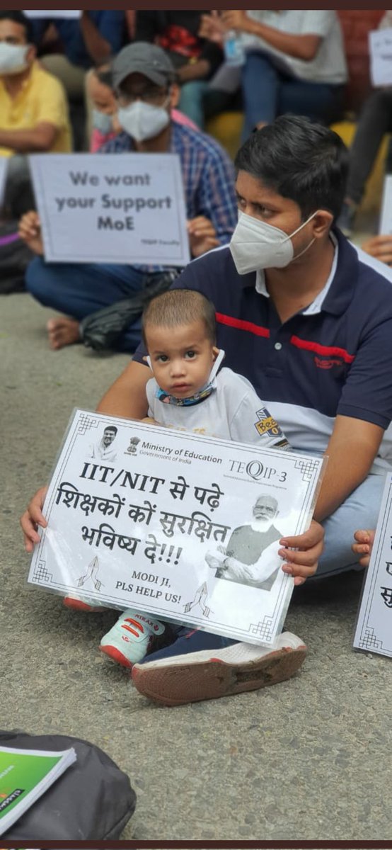 DharmanshuSodha's tweet photo. We IITians were also made unemployed after serving for 4 yrs by bjp govt. We #TEQIP_VEER are atleast having IIT and NIT degrees. What will the innocent 12th pass #Agniveer will do after 25 yrs of age. 
@PMOIndia @narendramodi @dpradhanbjp @aajtak @ndtvindia
#TEQIP_VEER
#Agniveers https://t.co/DpSaJLY9oO