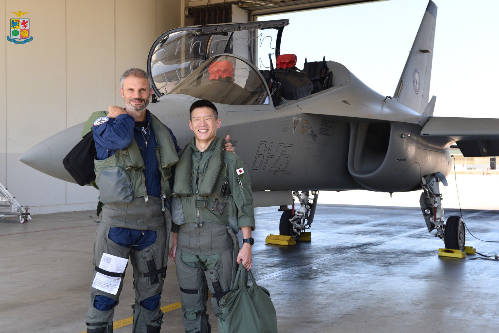 JASDF SQUADRON MA-1 航空自衛隊 パイロットリバーシブル JASDF SQUADRON MA-1 航空自衛隊 パイロットリバーシブル JASDF