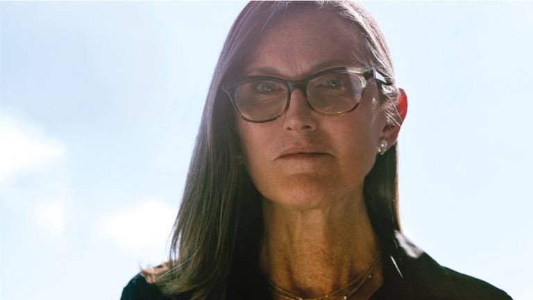 🎶 1, 2 Cathie’s comin for u… 🎶 
🎶 3, 4 better close ur shorts… 🎶 
🎶 5, 6 grab your crucifix… 🎶 
🎶 7, 8 better not buy late… 🎶 
🎶 9, 10 never doubt her again. 🎶 

 #CathiesRevenge

#cathiewood #arkk #qqq $arkk $qqq