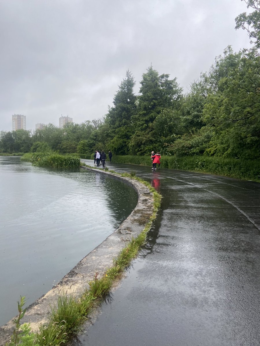 DoESburnAcademy's tweet photo. Great morning with DoE team!
We practised our map reading skills with a fab orienteering session! πΊ
Well done to everyone for persevering despite the horrible weather! π§ π
@springburnacad
#springburnpark #dukeofedinburgh https://t.co/DzWSmF2WQW