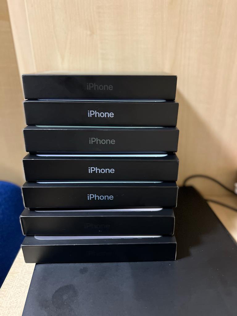 Tanthwe2's tweet image. 📞iPhone 13 ProMax
✅128gb MK1,650,000
✅256gb MK1,750,000
✅512gb MK1,850,000
#UKVersion #ReadilyAvailable #cash #tradein

📱iPhone cases available 
✅from iPhone 6-iPhone 13 ProMax 
MK7,000 each

💻MacBook cases available 
MK30,000 each

#shopwithustoday