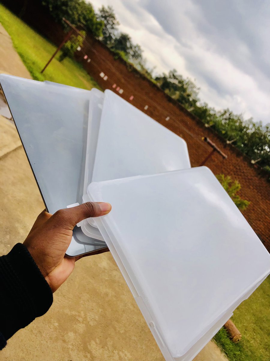 Tanthwe2's tweet image. 📞iPhone 13 ProMax
✅128gb MK1,650,000
✅256gb MK1,750,000
✅512gb MK1,850,000
#UKVersion #ReadilyAvailable #cash #tradein

📱iPhone cases available 
✅from iPhone 6-iPhone 13 ProMax 
MK7,000 each

💻MacBook cases available 
MK30,000 each

#shopwithustoday