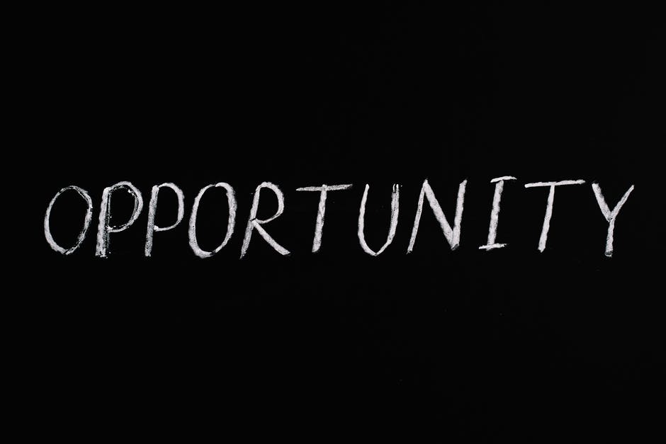 UoGSLES's tweet photo. Come and join the team! Exciting opportunity to join an innovative and progressive team, who provide a range of undergraduate and postgraduate courses to meet the growing demands of the sport and exercise sector. More info https://t.co/RSOqQZIMix https://t.co/y1moOAw9dj