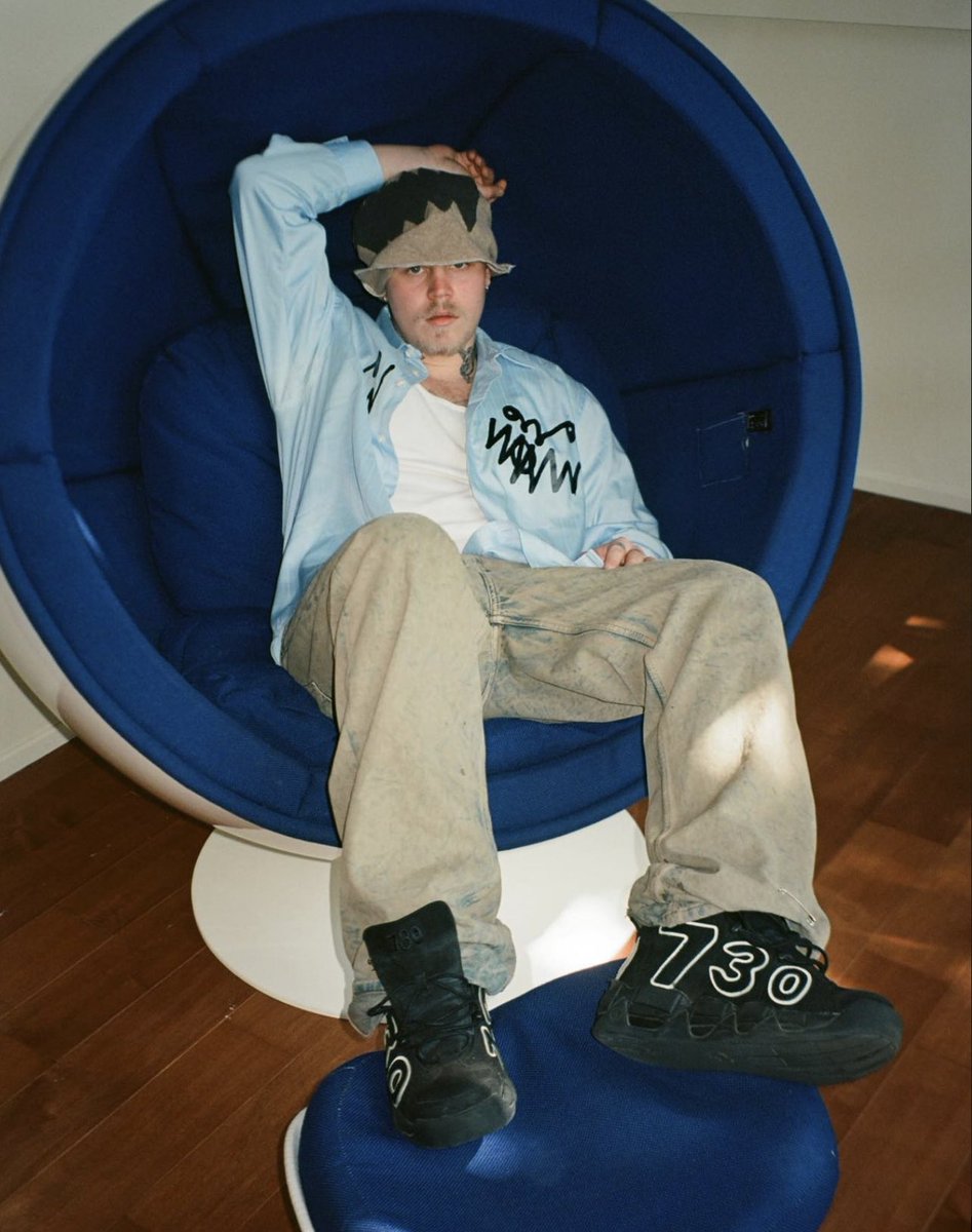 StreetFashion01's tweet photo. Yung Lean for 730 Footwear by Asspizza (2022) https://t.co/5eziRjiKEe