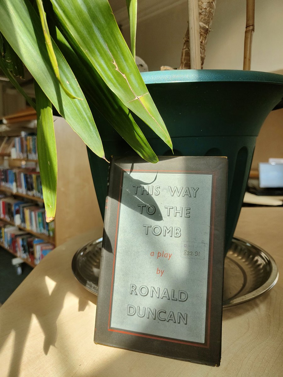 KeighleyLibrary's tweet image. #UPDATE the book is home safe and sound after nearly 76 years #OverdueBook #librarytwitter