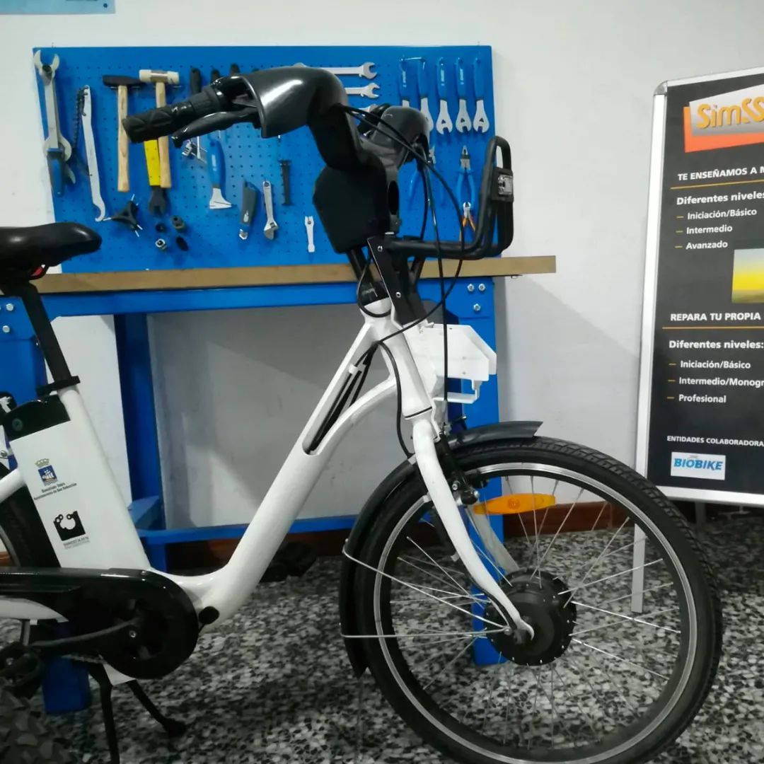 CURSO PREPARACIÓN BICIMAD. Para alumnos/as que han aprobado el primer examen. Este fin de semana tenemos sesiones de preparación para el examen práctico. Toda la info, en la web y por DM.