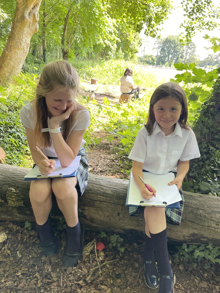 MonktonEnglish's tweet photo. #MonktonYear6 creating stories out of objects that inspire them in nature. #MonktonCreativity #MonktonImagination #MonktonOutdoorLearning #WildMonkton @MonktonBath @MonktonPrep https://t.co/lritcththl