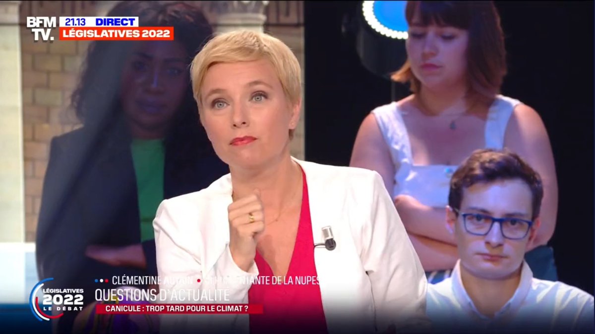 Un grand bravo à <a href="/MathildePanot/">Mathilde Panot</a> et <a href="/Clem_Autain/">Clémentine Autain</a> pour leur défense du programme NUPES hier face au vide, aux caricatures et mensonges que nous opposent les camps d'en face. 👏

👉#NUPES✌ 
#Circo9206
#Législatives2022