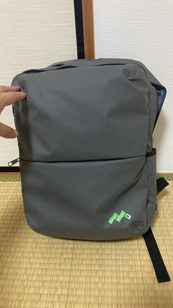 ShioTab0717's tweet photo. これ背負ってオフ会に行くの楽しみ〜

そして、めっちゃ入るわ笑笑笑

#BRAINSTORAGE
＃ミソのデュエルのミソ https://t.co/GyReP2BVxn