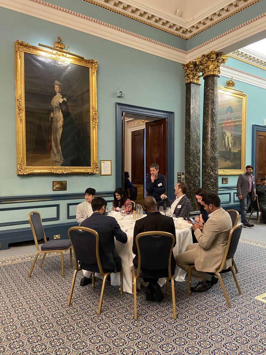 pushpamsinghh's tweet photo. #LancasterMBA Diary 
Had a wonderful time #networking in the heart of #London at Institute of Directors. Lovely ambience and architecture. Good food and wine. Had insightful conversations with CEOs and HR Directors. @MBALancaster #lumsmba #lifeatlums https://t.co/RAVs94xEFb