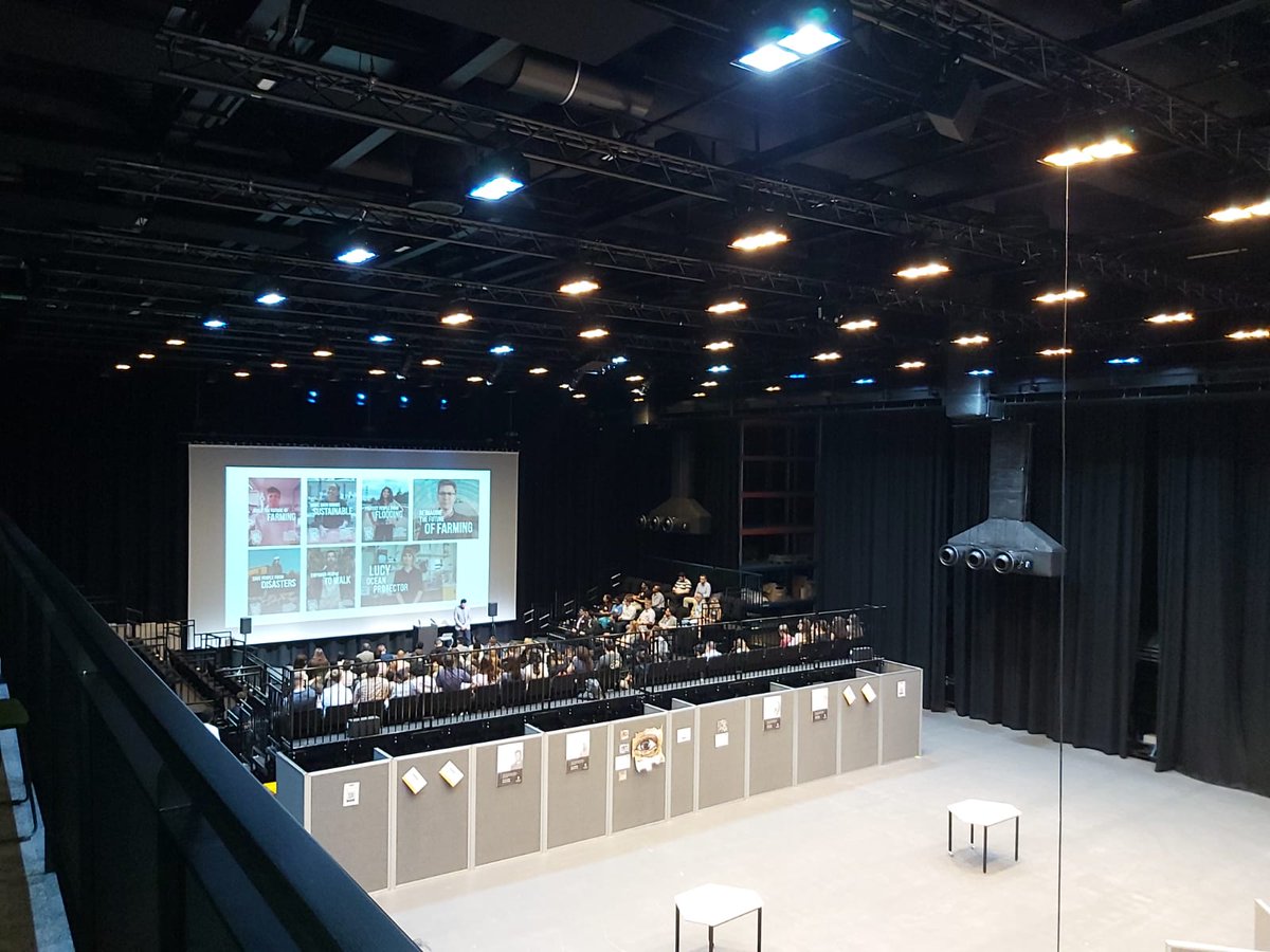 I'm very excited to be at the <a href="/ewbuk/">Engineers Without Borders UK</a> Design for People competition as a judge! Looking forward to see all the student pitches! #Engineering4People 
You can vote before 2pm in the Grand Finals People’s Prize.
lght.ly/egjfjak 
#Engineering4People #engineering