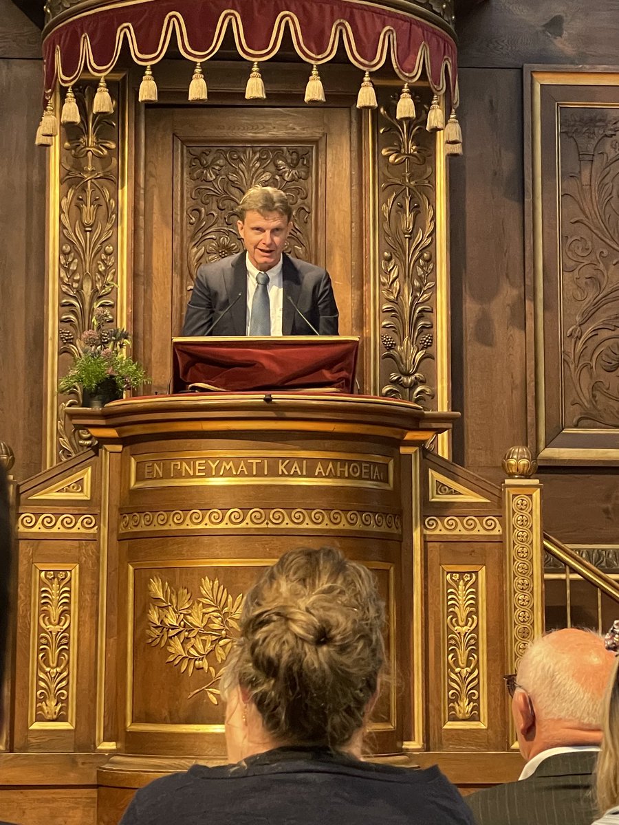 Per Christiansen (@perchrrh) on Twitter photo Professor i Reumatologi på <a href="/Rigshospitalet/">Rigshospitalet</a> Mikkel Østergaard fortæller om sin forskning efter modtagelsen af årets kliniske KFJ pris i de smukkeste omgivelser Professor i Reumatologi på <a href="/Rigshospitalet/">Rigshospitalet</a> Mikkel Østergaard fortæller om sin forskning efter modtagelsen af årets kliniske KFJ pris i de smukkeste omgivelser