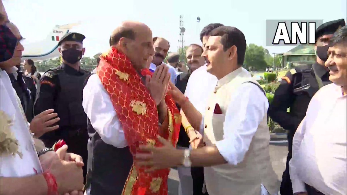 Jammu & Kashmir | Defence Minister Rajnath Singh, LG Manoj Sinha arrive in Jammu... - Kannada News