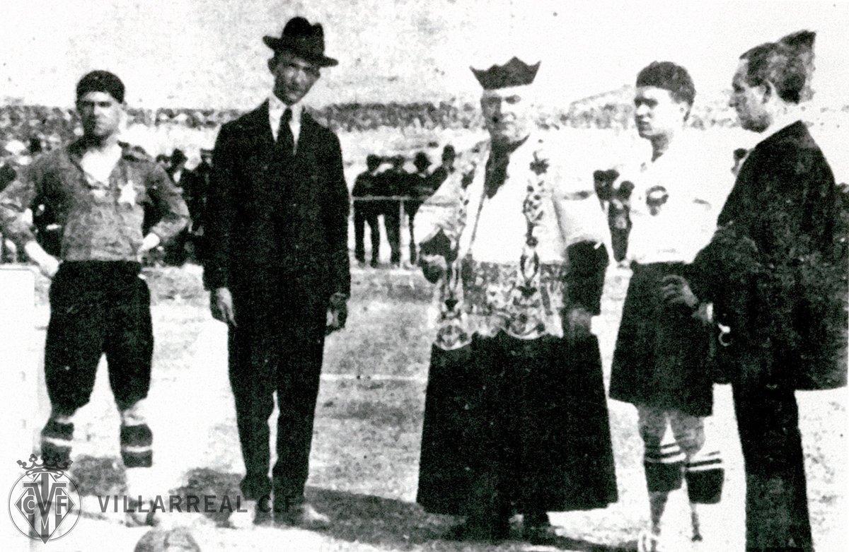VillarrealCF's tweet photo. ¡El estadio groguet cumple 9️⃣9️⃣ años 🥳!

Podéis conocer toda la historia en: https://t.co/O5PESTxwQl

#HistoriaGrogueta https://t.co/Eeptj6lPwC