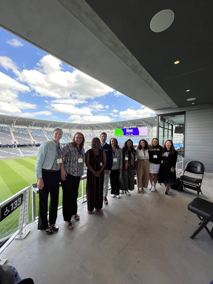 Great day at first ever #OnRampEdu! Great representation by @AmFamInstitute Partnerships and Investments team and #OnRamp friends. @DrJoyIppolito @nyralj @ChaarviBadani @jgokalgandhi @NeylonSharon @shaynahetzel #closingequitygaps