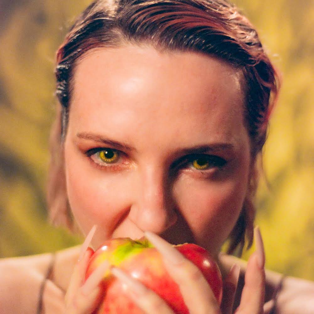 emmaleefitz's tweet photo. One week! 6.24.22 #IfIDo https://t.co/WZDjQEpc7T