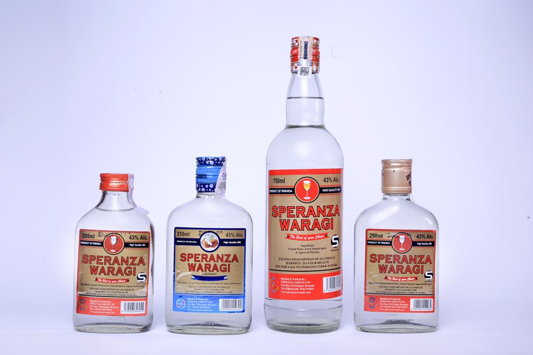 A good evening begins with #Speranza Waragi. Enjoy good vibes with friends &amp; family. 

#DrinkSperanza #DrinkResponsibly #Furahiday #MadeInRwanda