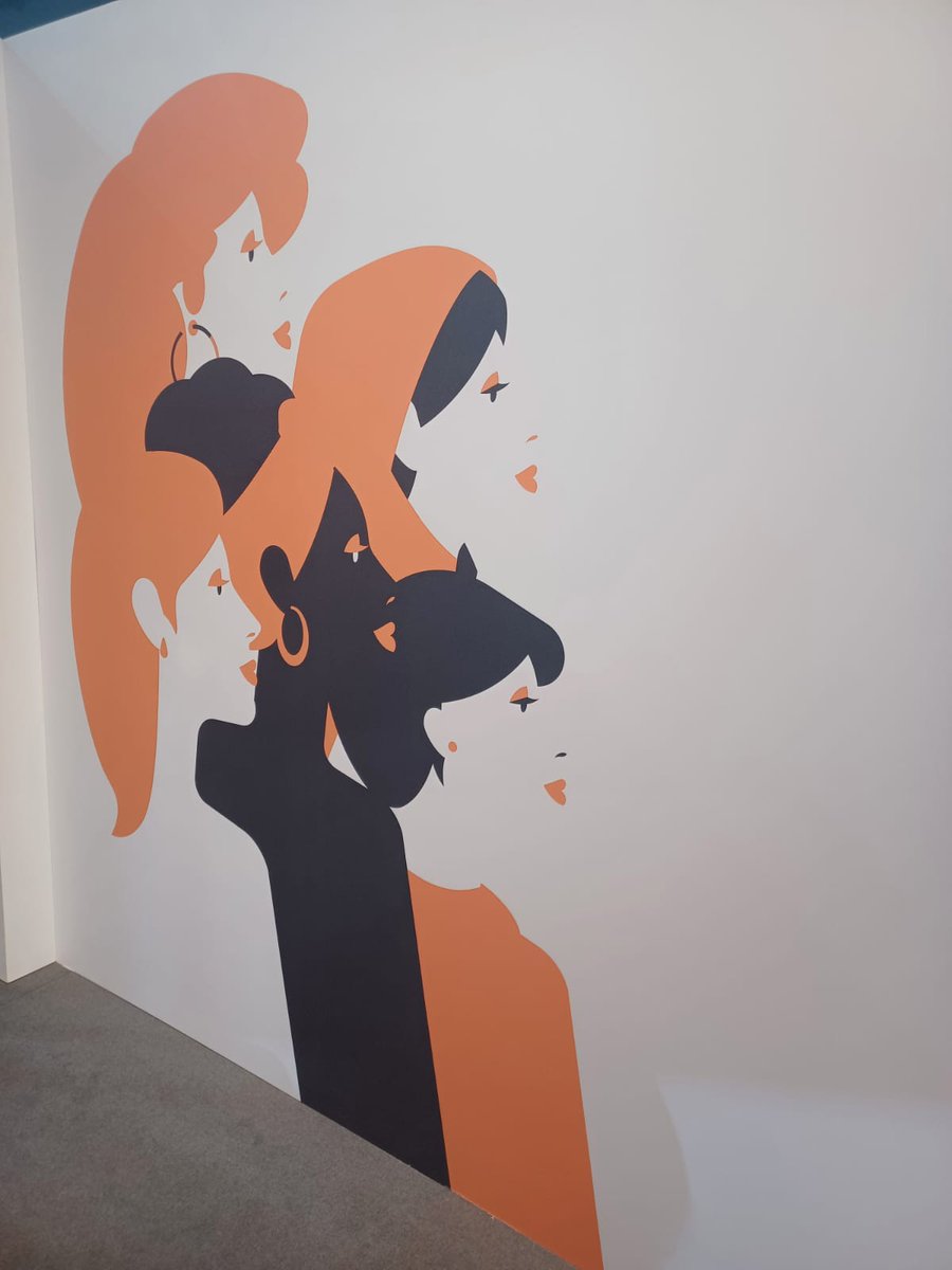 OrangeRSE's tweet image. Booster la #mixité dans les métiers du #numerique par un #gaming #IRL ?
📢chasse au trésor géante demain à #VivaTech !
🙏et 👏👏👏à #WoGiTech pour cette initiative engageante à laquelle @orange contribue avec joie. Cherchez l'indice !😉🧐🧐 #HelloWomen