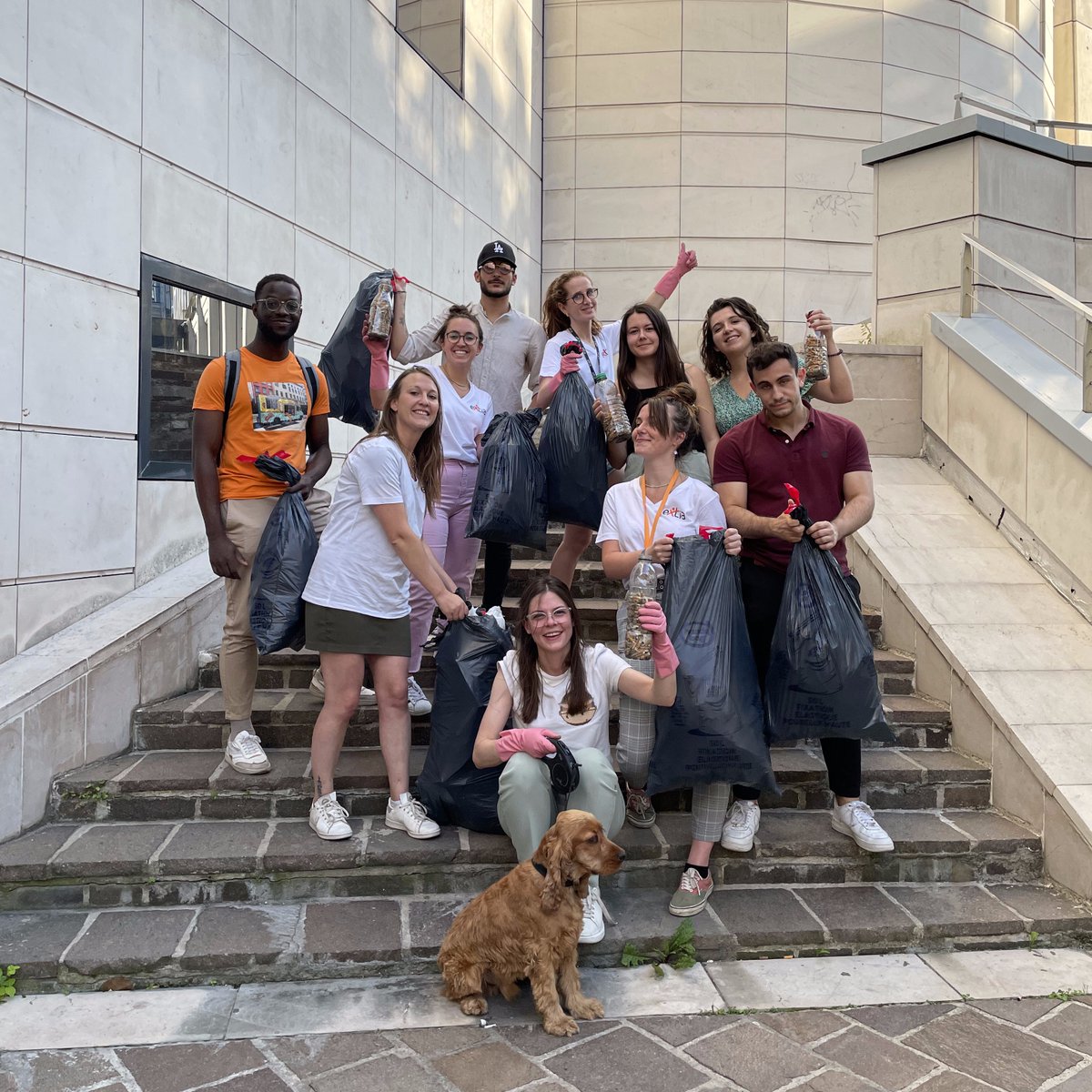 Extia_Worldwide's tweet photo. A look back at the #CleanWalks of our #Extia agencies Lille, Paris, Nantes, Lyon and Bordeaux! 🌍
A big thank you to all the Extien(ne)s for their motivation and commitment. 💪
#CSR #CleanUp https://t.co/kQSY4frNmv