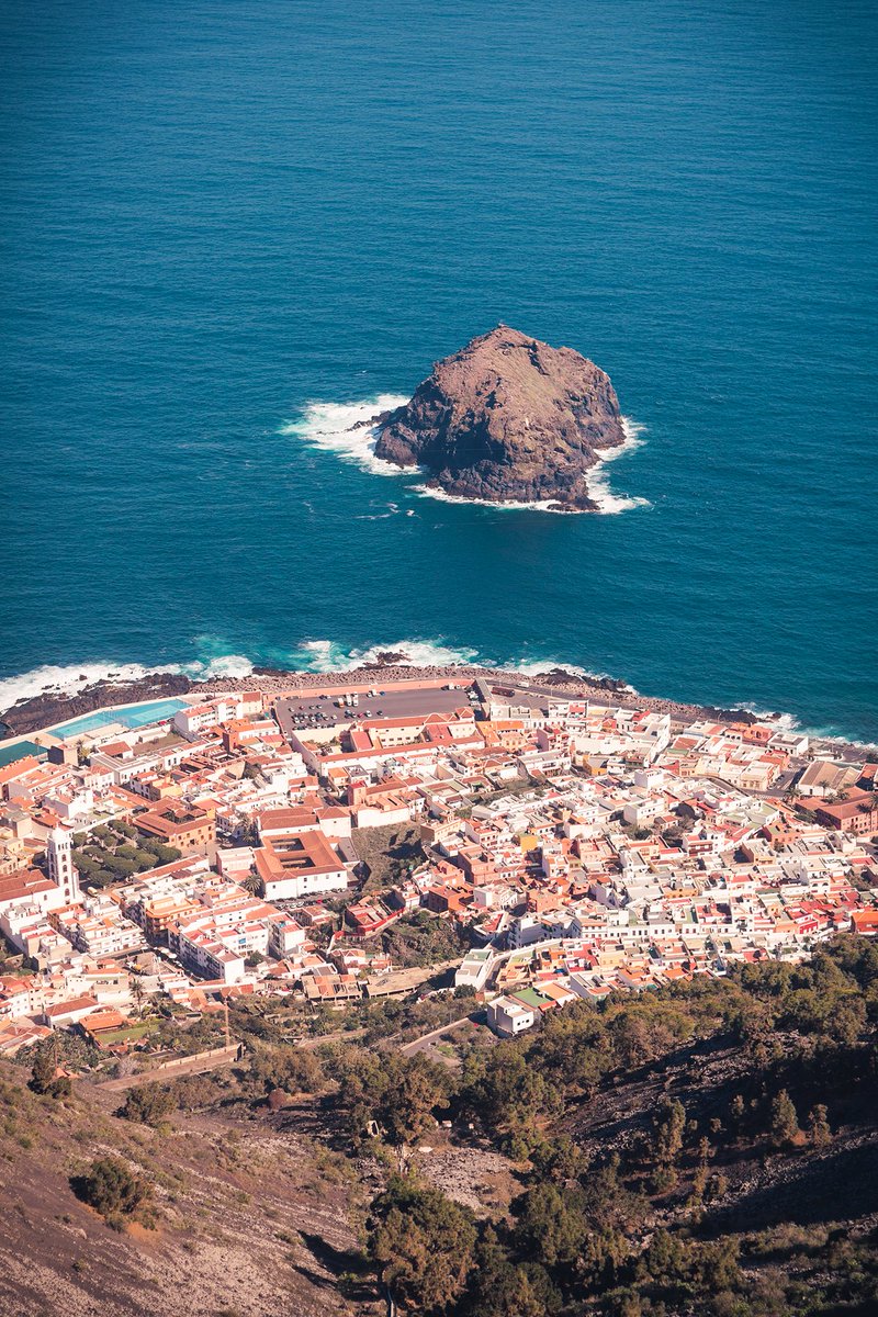 AbroadButter's tweet photo. Souvenirs de Tenerife #solotravel https://t.co/H5XGZCn6Nf