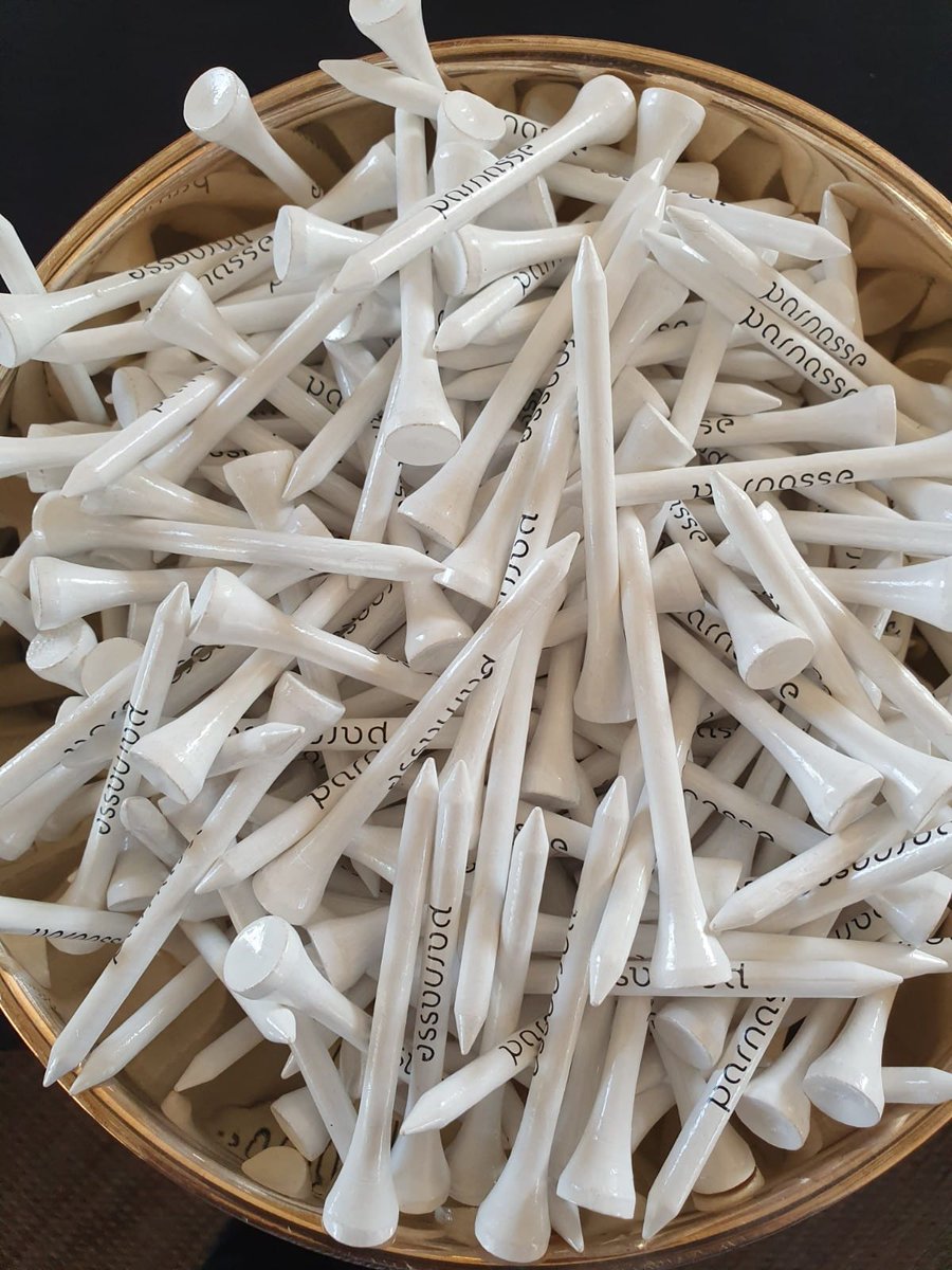 parnasse's tweet photo. Le Cercle @Parnasse a choisi le Golf de Chantilly pour organiser une compétition entre Membres. L'occasion pour les participants de se retrouver pour profiter d'une journée d'exception: déjeuner au Club House, compétition en Shot Gun, cocktail et remise des prix... https://t.co/sQZ1G2uhqp