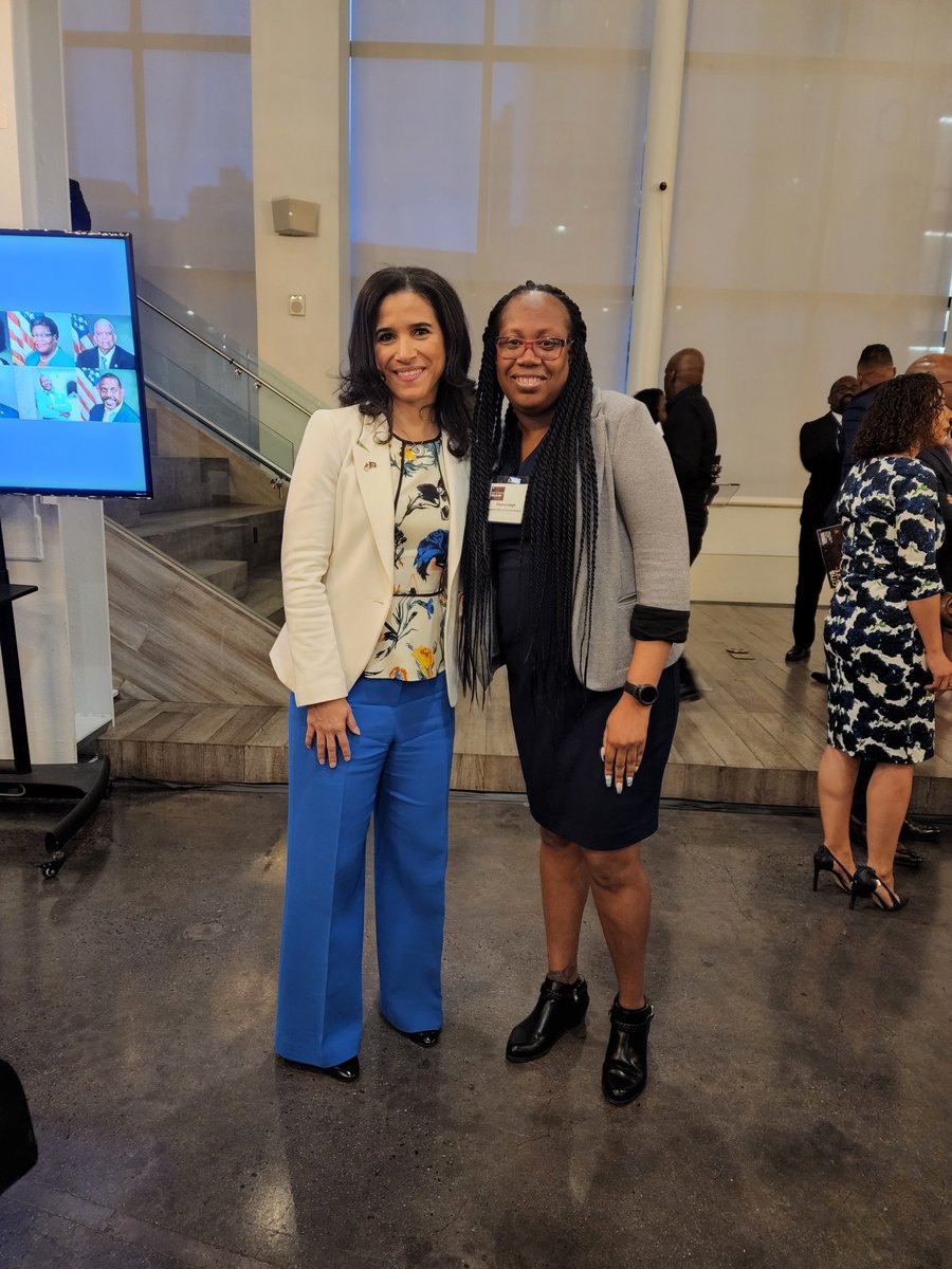 NYCMOCS's tweet photo. Our Associate Director Sherece Joseph attended @CityAndStateNY #Black100 event. “What an honor to have had the opportunity to meet and have conversations with some of NYC’s inspiring leaders.”
On behalf of Director Flores and the MOCS family, #congratulations to all the honorees! https://t.co/4Q14cg3Jhu