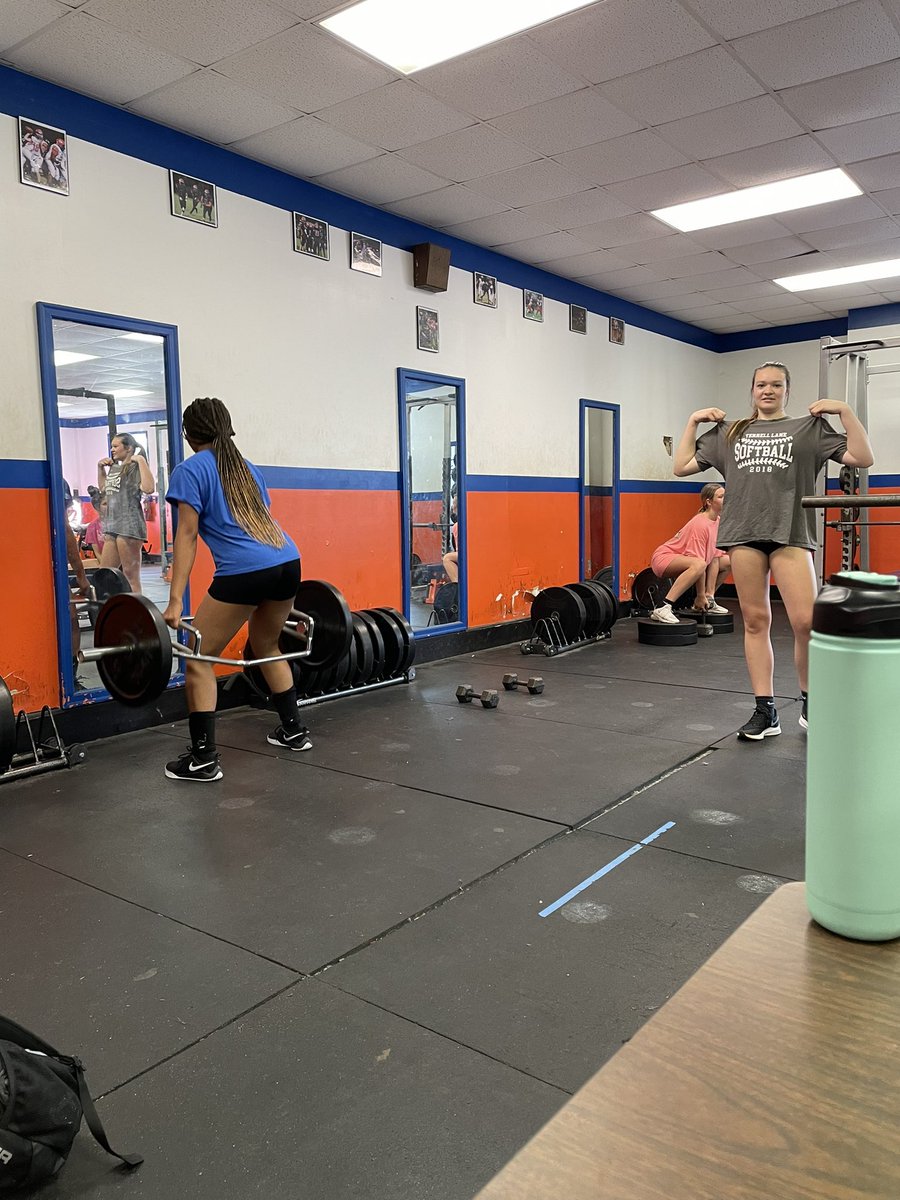 LouisburgVball's tweet photo. Extra workout in on a Friday AM…2 hours turned into almost 3 because they wanted it..As Coach Lopez says, “got to get those reps in”.  Lets get after it!!  @LHSAthleticsFCS #TRADITION https://t.co/jC8RW6lQYL
