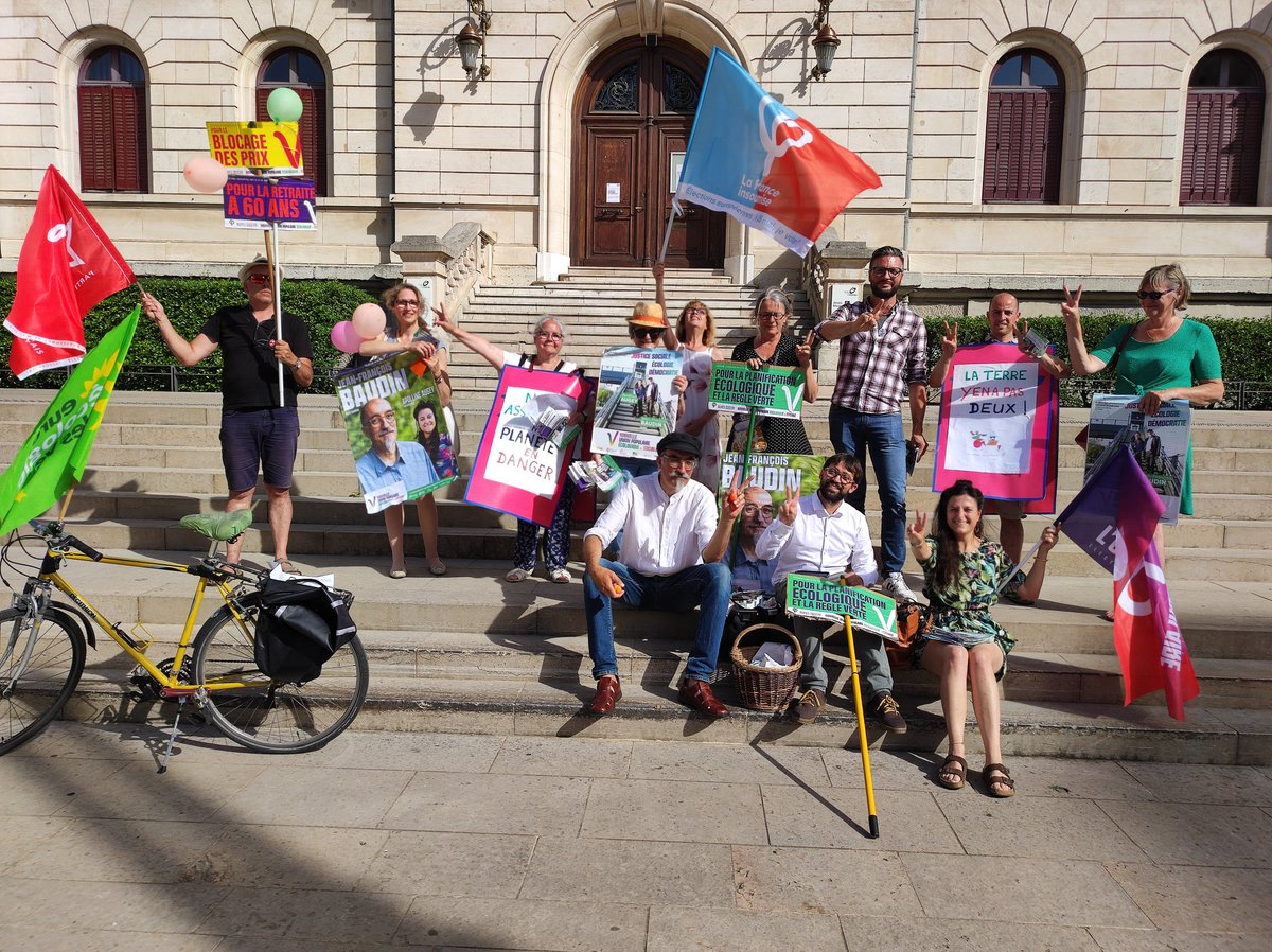 La campagne continue jusqu'à 23h59 ce soir. On soutien donc @jfbib à Oullins ! 12 voix suffisent pour faire basculer une élection. Tous aux urnes dimanche 19 juin.#circo3808 #circo6912