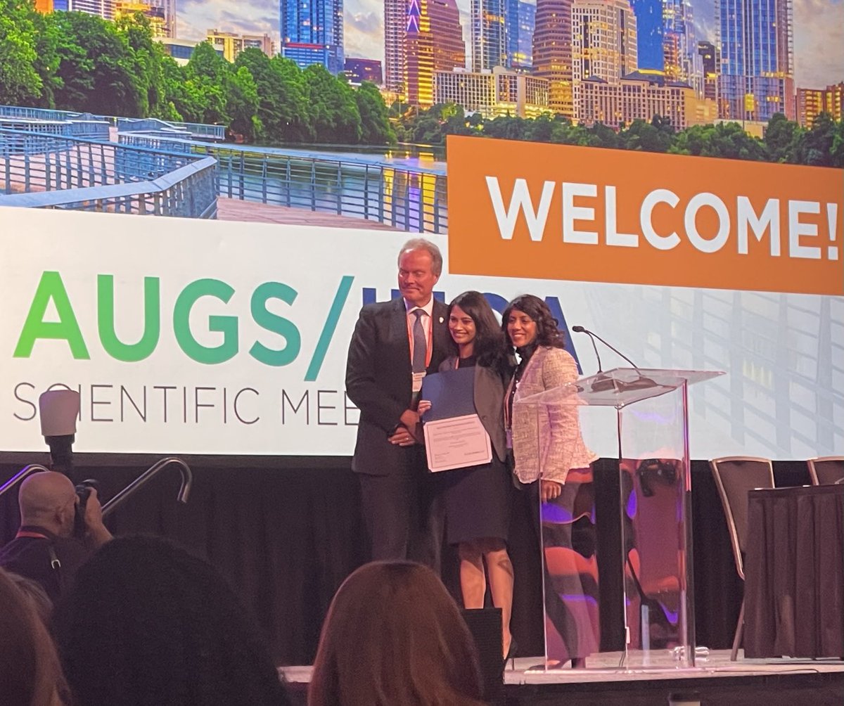 So proud of ⁦<a href="/DeeDasMD/">Dee Das</a>⁩ for her award winning research!  ⁦<a href="/FPMRS/">AUGS</a>⁩ #augsiuga22 ⁦<a href="/NM_ObGyn/">NM Obstetrics and Gynecology</a>⁩