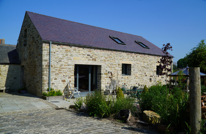 PassivhausTrust's tweet photo. Need some #Retrofit inspiration? This #AwardWinning #EnerPHitPlus is opening its doors to visitors next weekend
https://t.co/GFhTHNKTzZ
Register now
#Retrofirst #iPHopendays #OpenHaus #Passivhaus #ArchitectsDeclare #FriYay @MarkSiddallRIBA @RIBANorthEast @the_iPHA https://t.co/vXFlzWpNBn
