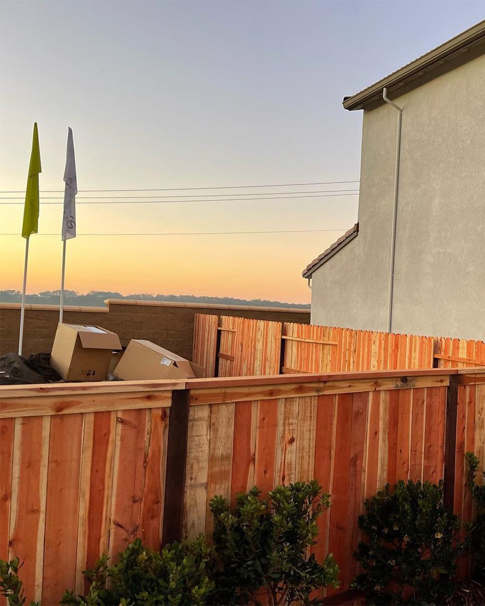 rendoodle's tweet photo. All good fences need periodic maintenance to keep them looking their best. Taking proper care of your fence can save you from a significant repair or replacement down the road. For more information about fence repair services, visit https://t.co/seTfXPX3hG https://t.co/VjrohksNVg