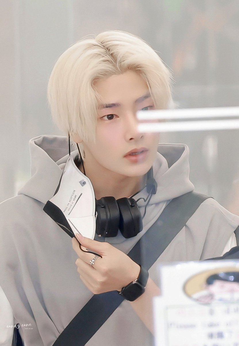 wwcandycane0208's tweet photo. #아이엔 #I_N #양��인 #정인 #jeongin #straykids #스트레이키즈 

🍑😧

220609 HQ https://t.co/y3i660yeA1