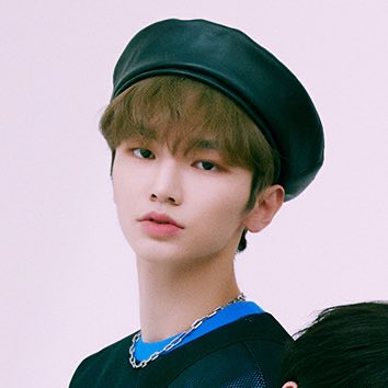 sweetjisu_'s tweet photo. yOU ARE INSANEEEE, WHY SO PERFECT!?????? explain yourself choi jisuuuuu, you can’t do this to me, yOU ARE GIVING ME A HEART ATTACK LOOKING LIKE YOU DO https://t.co/6yHzG2sYEd