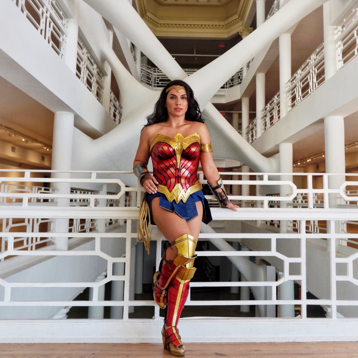 LisTham_'s tweet photo. Alexa play “Blue Monday” ✨ #wonderwoman cosplay photo by the talented @jerrykestel Miami has a lot of magical places and this one is my favorite. Cannot wait for Wonder Woman 3!! I am so ready 💫 @GalGadot @PattyJenks @RealLyndaCarter 💫 design TeamKyonLee https://t.co/usROAfL0hv