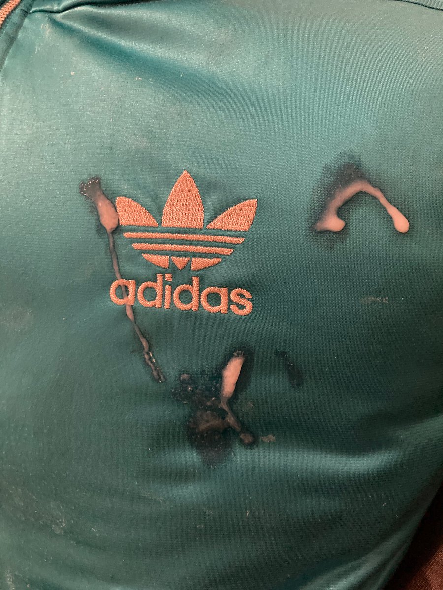 chileadidas (@twitos76543) on Twitter photo 