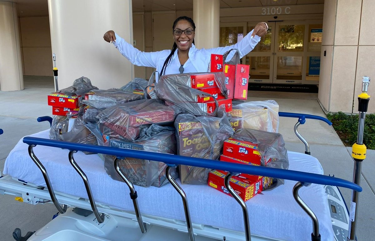 ccmartinhealth's tweet photo. Have we mentioned how amazing our caregivers are?

Thank you to all who donated to our Annual Cereal Drive. With your help, we were able to donate a total of 49,752 breakfast servings for children in need! 💜🥣 https://t.co/0p4watvi18