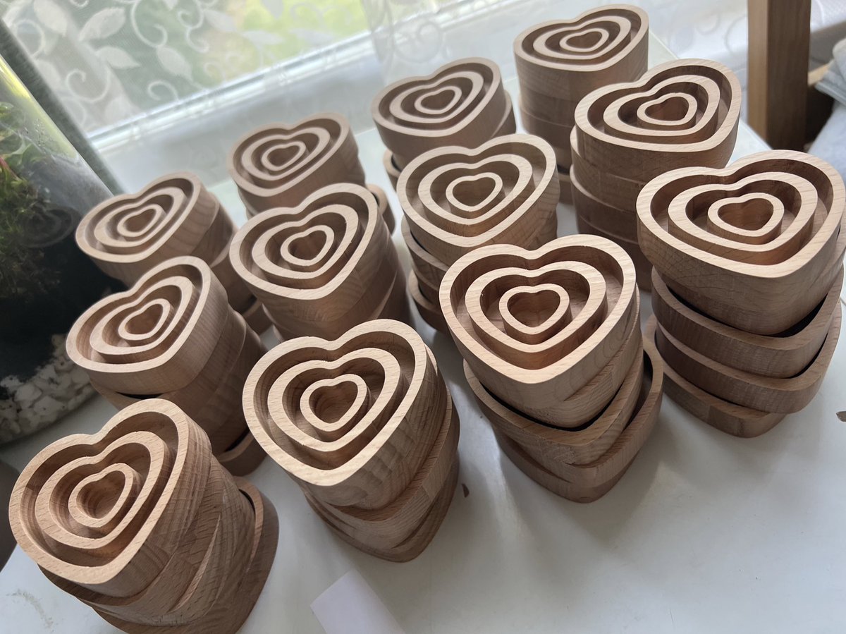 yourcraftstuff's tweet image. Another 60 ready for posting #artsandcrafts #resincraft