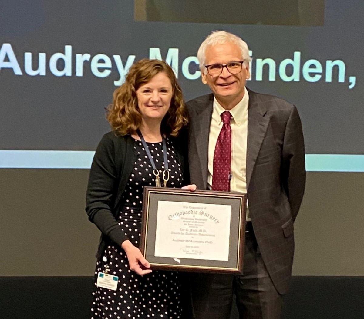 Congratulations to our friend and colleague Dr. Audrey McAlinden <a href="/McAlinden_Lab/">McAlinden Lab</a> on her well-deserved promotion to Full Professor and for receiving the 2022 Lee T. Ford Award for Outstanding Academic Achievement!!! @WUSTLortho <a href="/WashU_MRC/">WashU MRC</a>