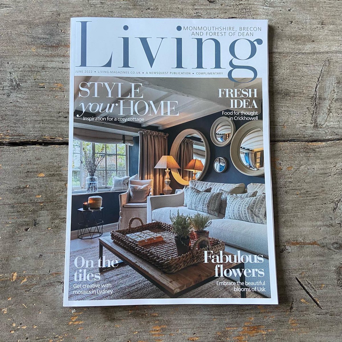 Check it out - I’m in a magazine! A couple of months ago I was interviewed for the June issue of Living Magazine in the lead up to @farOpenArt Open Studios next month. I’m thrilled to bits with my 3-page spread. If you fancy a read its available online at living-magazines.co.uk/our-magazines/…
